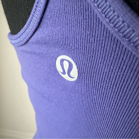 Sz 6 Lululemon Power Pose Tank Top w/ Light Support Bra - Picture 3 of 4